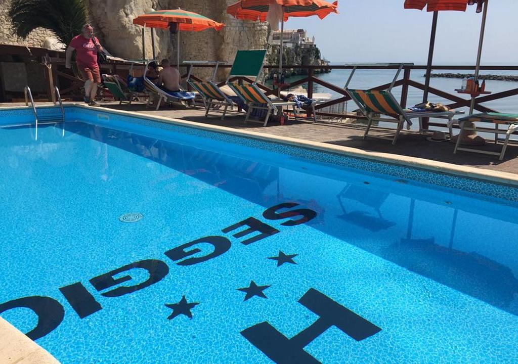 Hotel Seggio Vieste Esterno foto